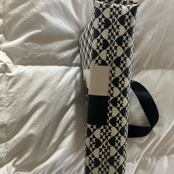 Kate Spade Penn Place crossbody purse - Picture 6 of 6